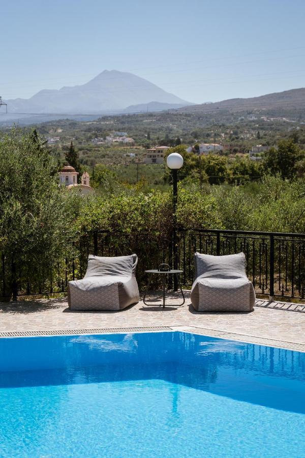 Lefkothea Villas With Large Pool, Bbq & Playground Adelianos Kampos Exterior photo